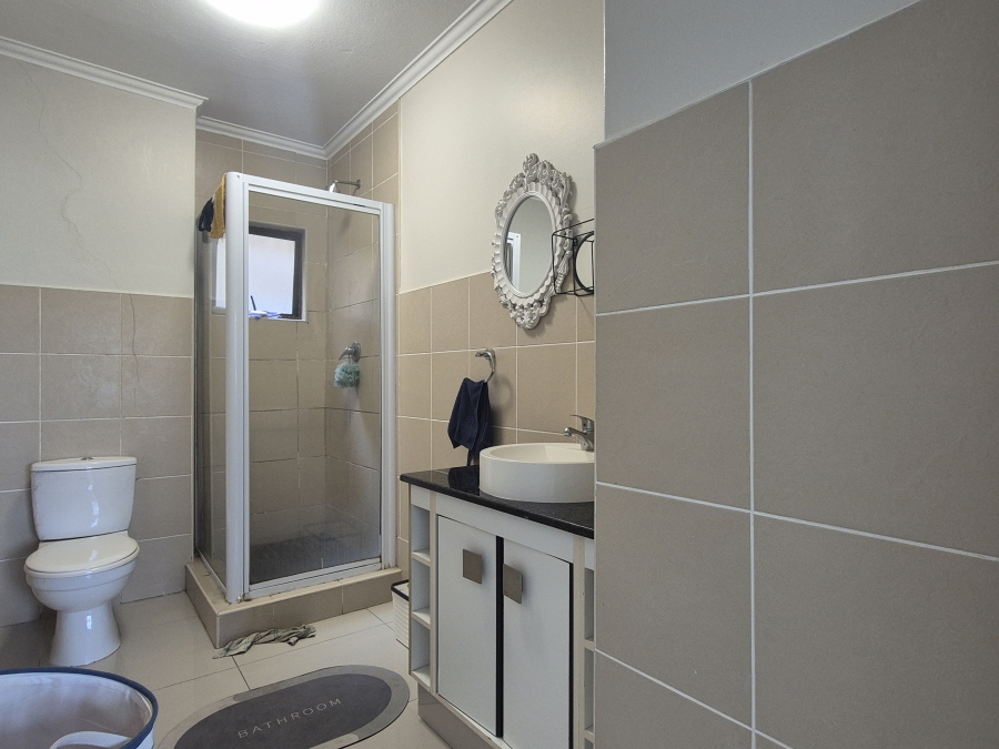 3 Bedroom Property for Sale in Westbrook KwaZulu-Natal