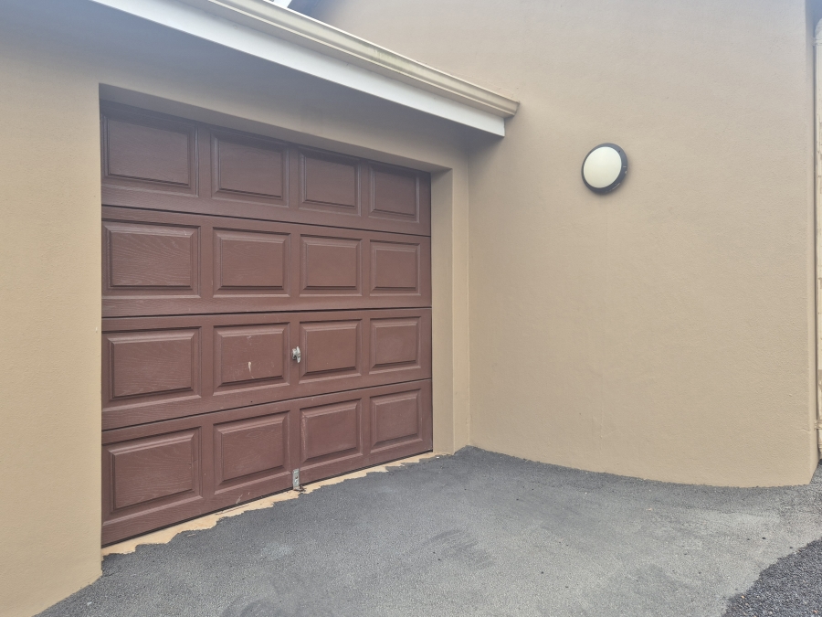 3 Bedroom Property for Sale in Westbrook KwaZulu-Natal