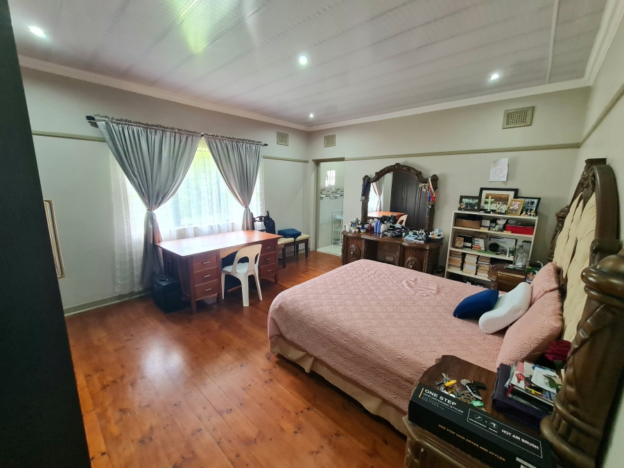 5 Bedroom Property for Sale in Boughton KwaZulu-Natal