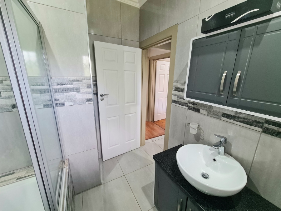 5 Bedroom Property for Sale in Boughton KwaZulu-Natal