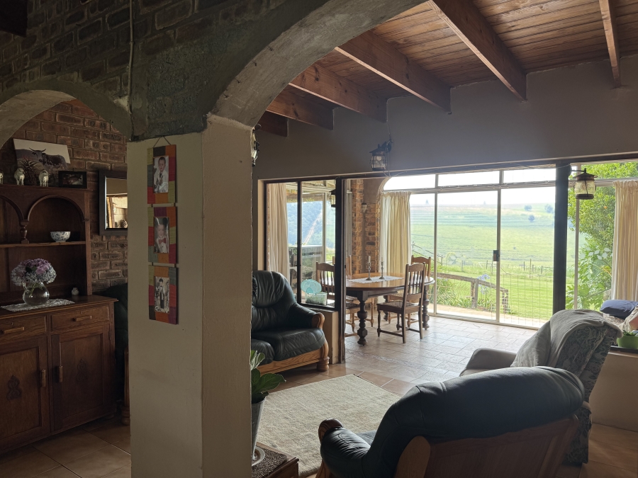 5 Bedroom Property for Sale in Mooi River Rural KwaZulu-Natal