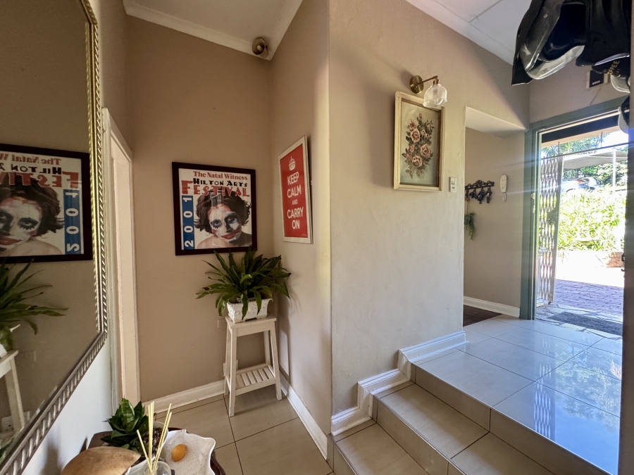 5 Bedroom Property for Sale in Hayfields KwaZulu-Natal