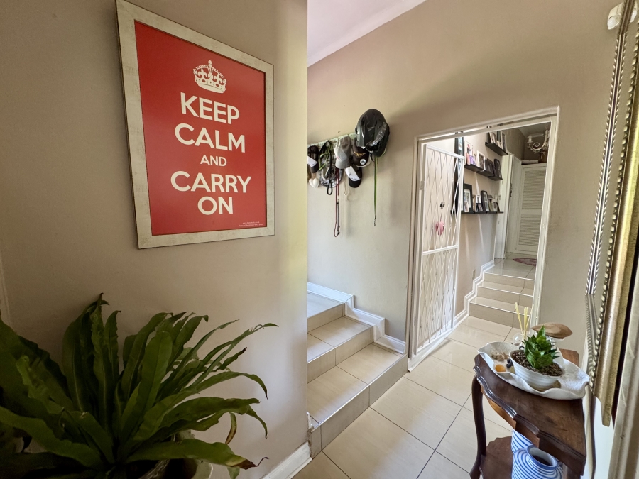 5 Bedroom Property for Sale in Hayfields KwaZulu-Natal