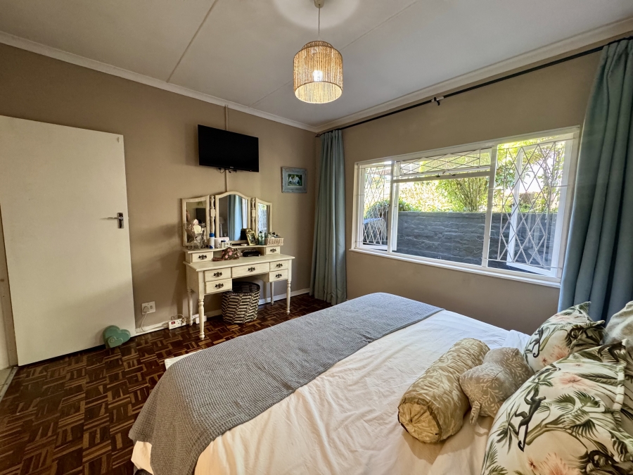 5 Bedroom Property for Sale in Hayfields KwaZulu-Natal