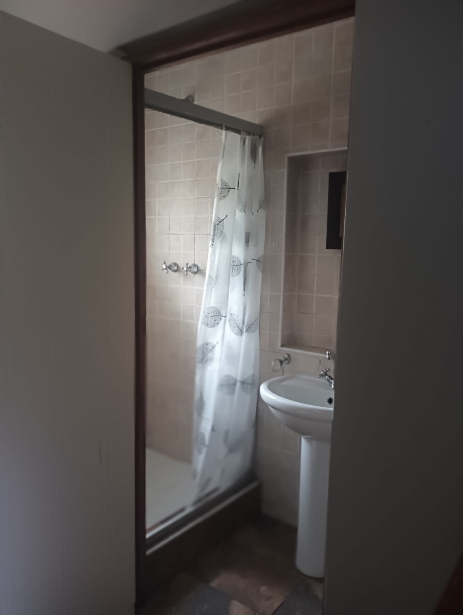 To Let 1 Bedroom Property for Rent in Prestbury KwaZulu-Natal