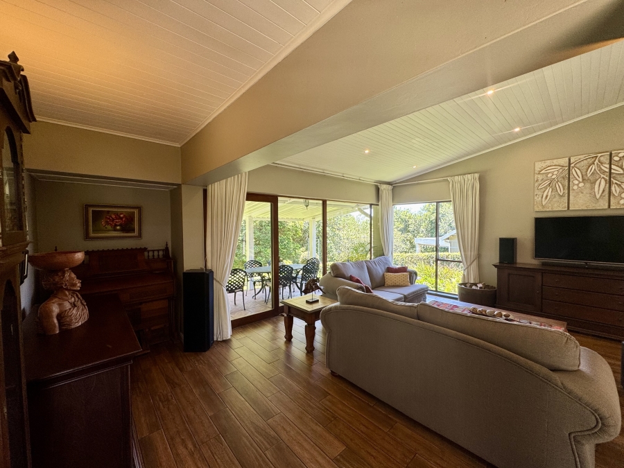 5 Bedroom Property for Sale in Clarendon KwaZulu-Natal