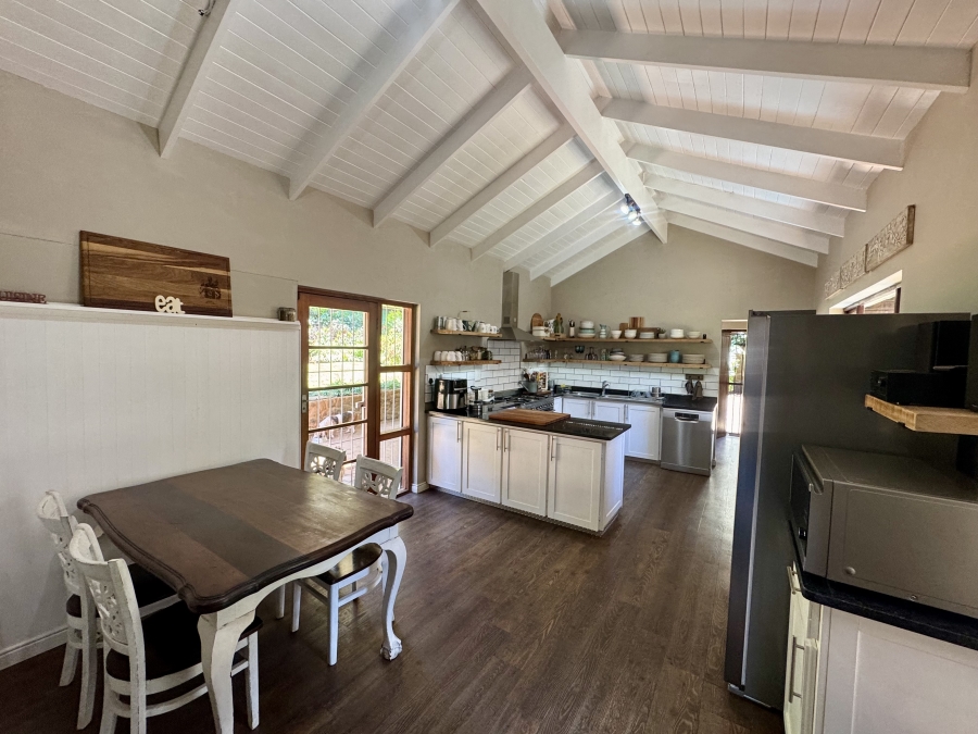 5 Bedroom Property for Sale in Clarendon KwaZulu-Natal