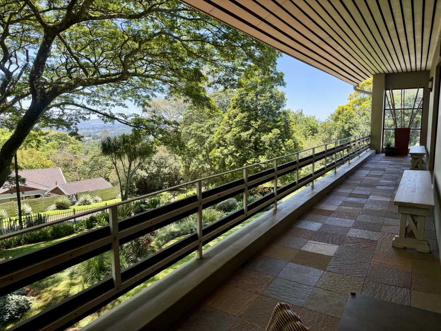 5 Bedroom Property for Sale in Clarendon KwaZulu-Natal