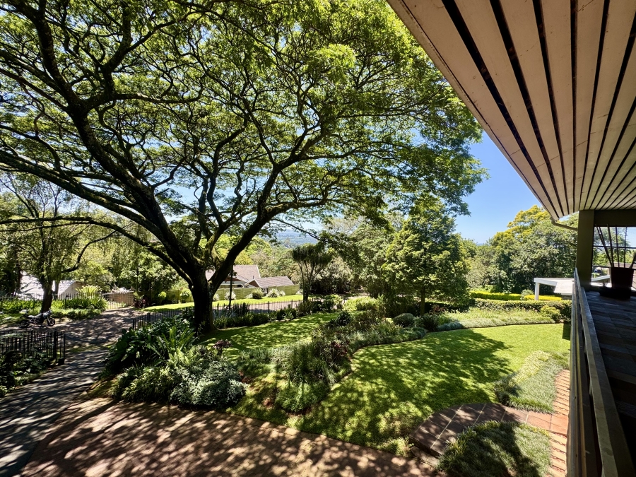 5 Bedroom Property for Sale in Clarendon KwaZulu-Natal