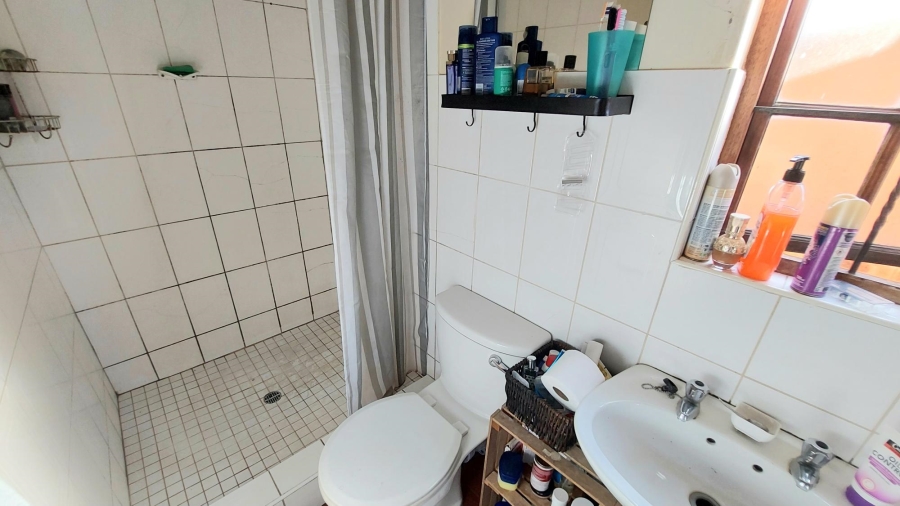 2 Bedroom Property for Sale in Montrose KwaZulu-Natal