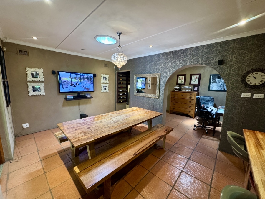 3 Bedroom Property for Sale in Blackridge KwaZulu-Natal