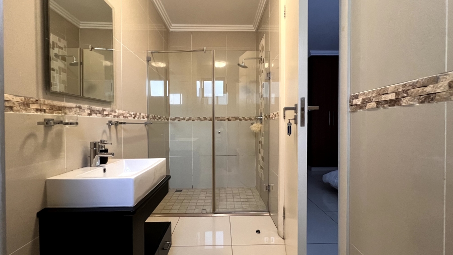 To Let 3 Bedroom Property for Rent in Umhlanga Ridge KwaZulu-Natal