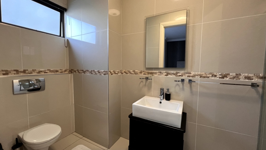 To Let 3 Bedroom Property for Rent in Umhlanga Ridge KwaZulu-Natal