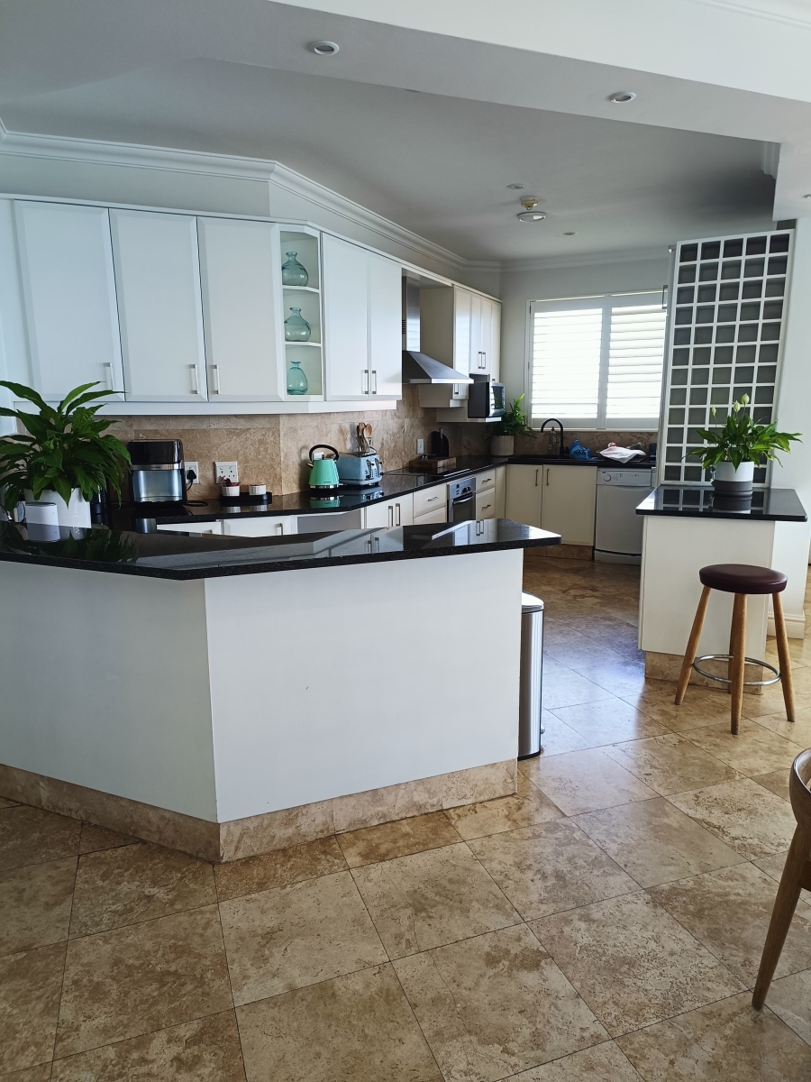3 Bedroom Property for Sale in Umhlanga KwaZulu-Natal