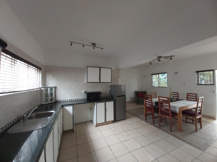 To Let 2 Bedroom Property for Rent in Umhlanga Ridge KwaZulu-Natal