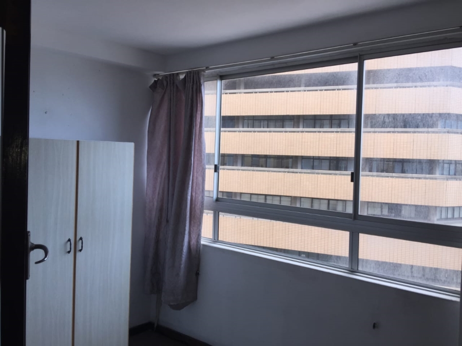 2 Bedroom Property for Sale in Durban Central KwaZulu-Natal