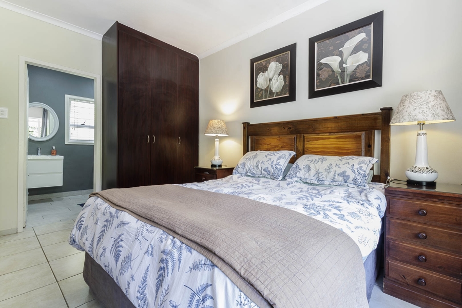 3 Bedroom Property for Sale in Dawncliffe KwaZulu-Natal