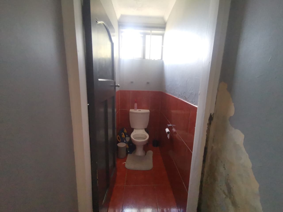 2 Bedroom Property for Sale in Bellair KwaZulu-Natal