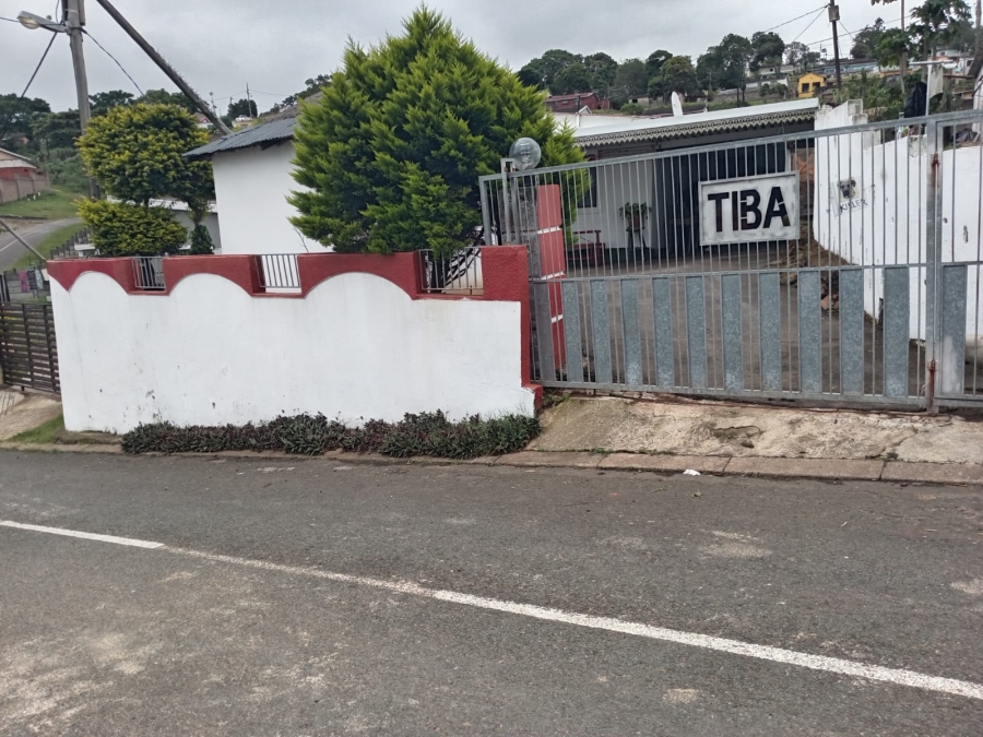 3 Bedroom Property for Sale in Kwamakutha KwaZulu-Natal