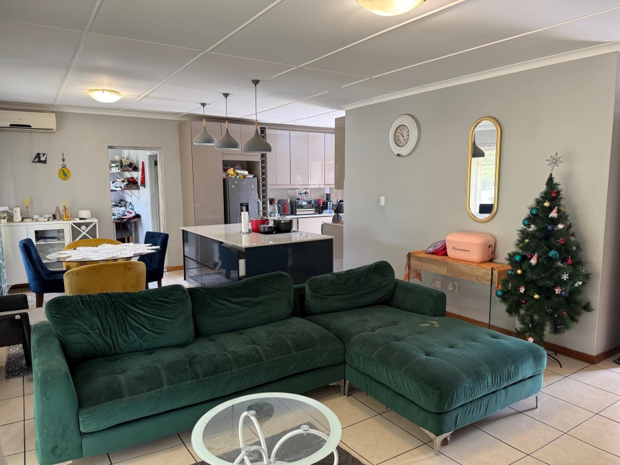 To Let 3 Bedroom Property for Rent in Escombe KwaZulu-Natal