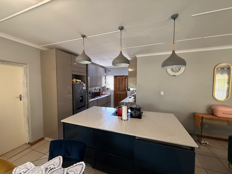 To Let 3 Bedroom Property for Rent in Escombe KwaZulu-Natal