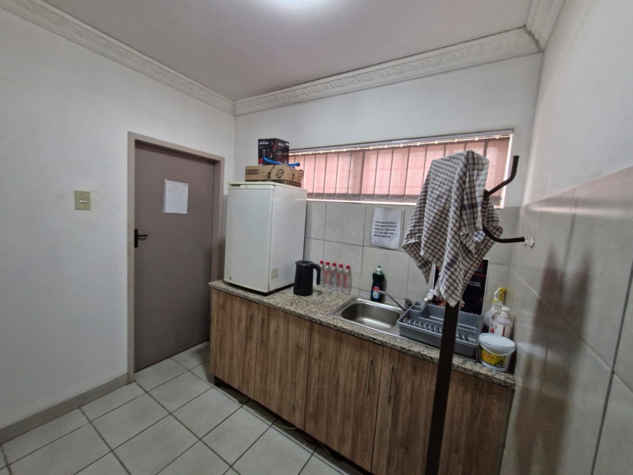 To Let commercial Property for Rent in Queensmead Industrial KwaZulu-Natal