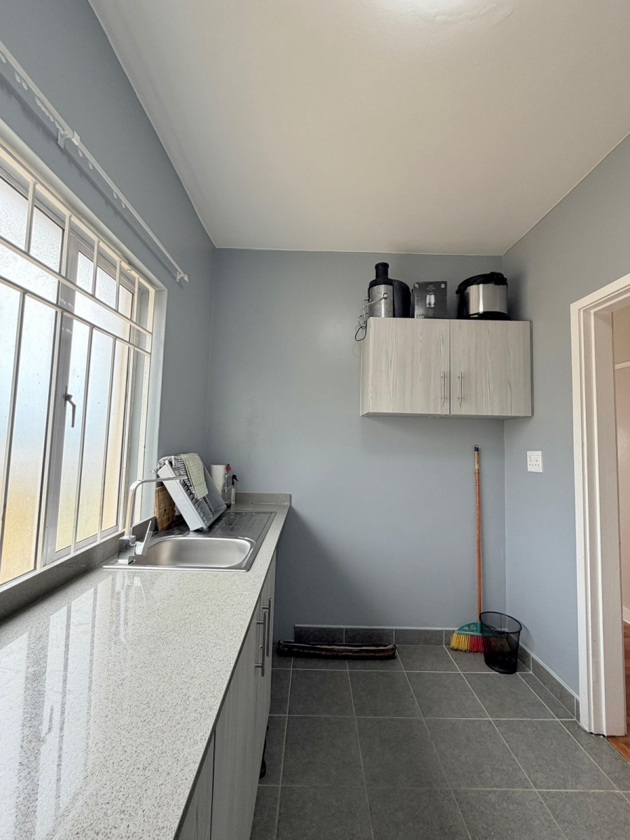 To Let 2 Bedroom Property for Rent in Musgrave KwaZulu-Natal