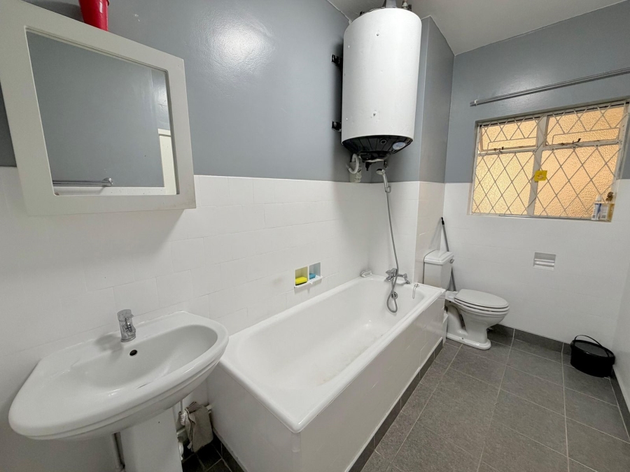 To Let 2 Bedroom Property for Rent in Musgrave KwaZulu-Natal