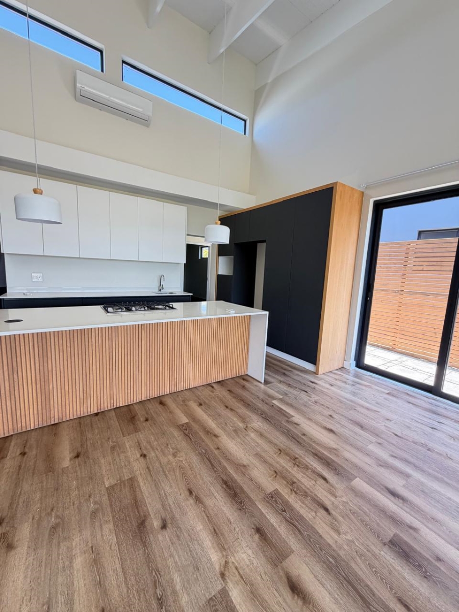 To Let 2 Bedroom Property for Rent in Salt Rock KwaZulu-Natal