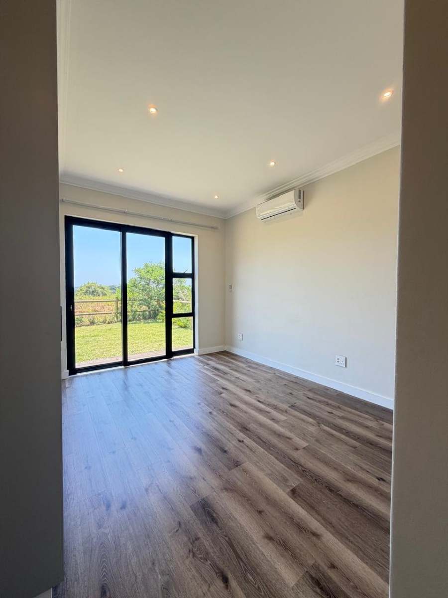 To Let 2 Bedroom Property for Rent in Salt Rock KwaZulu-Natal