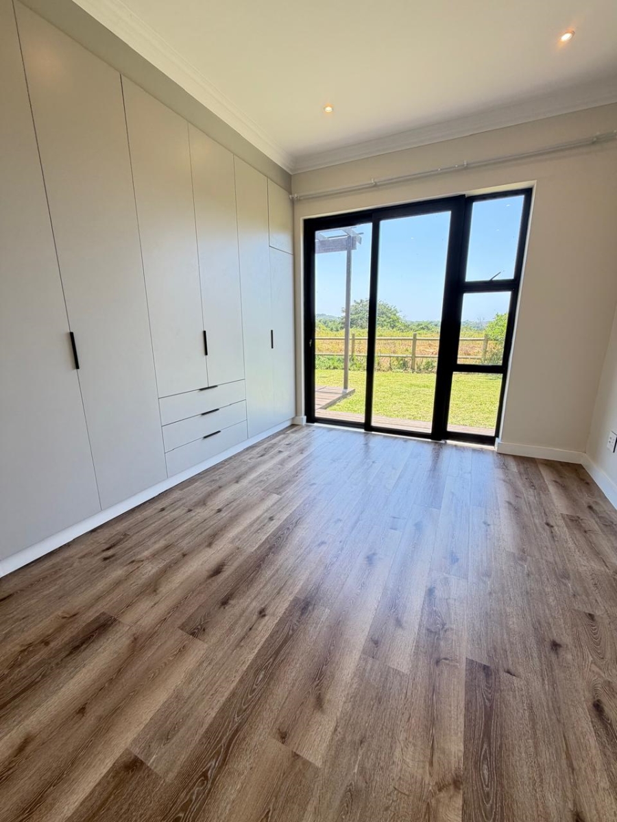 To Let 2 Bedroom Property for Rent in Salt Rock KwaZulu-Natal