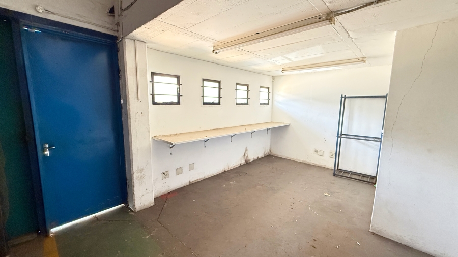 To Let commercial Property for Rent in Red Hill KwaZulu-Natal