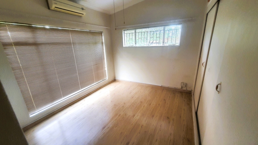 3 Bedroom Property for Sale in Schuinshoogte KwaZulu-Natal