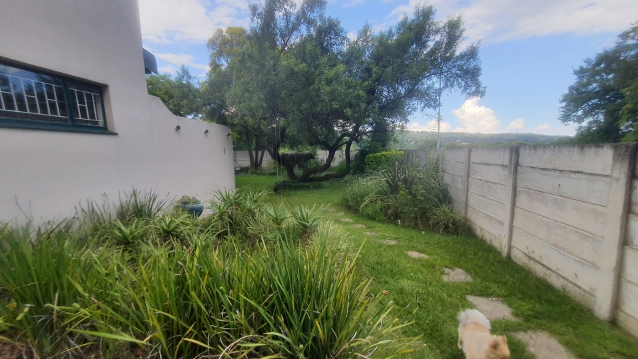 3 Bedroom Property for Sale in Schuinshoogte KwaZulu-Natal