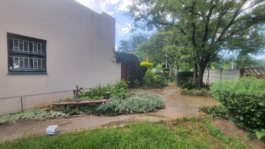 3 Bedroom Property for Sale in Schuinshoogte KwaZulu-Natal