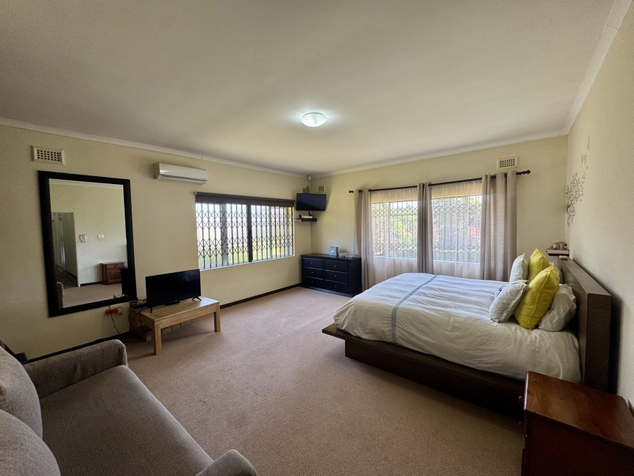 4 Bedroom Property for Sale in Hayfields KwaZulu-Natal