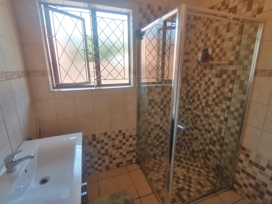 3 Bedroom Property for Sale in Pinelands KwaZulu-Natal