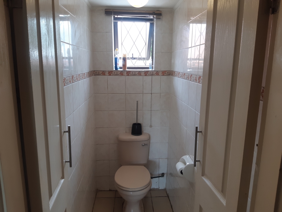 3 Bedroom Property for Sale in Pinelands KwaZulu-Natal