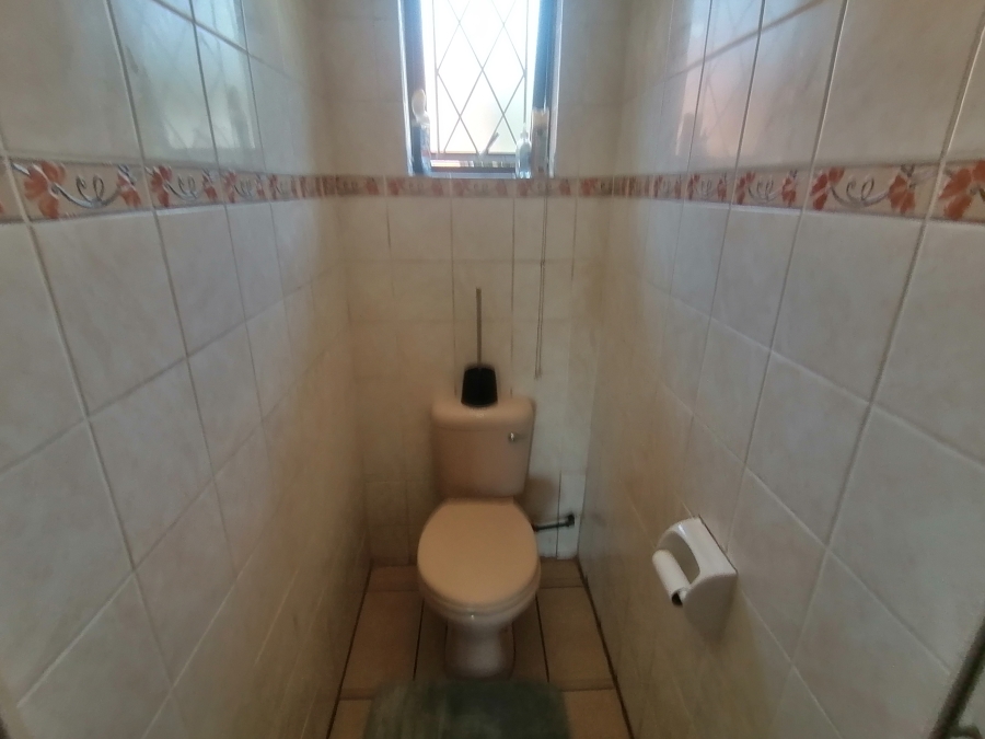 3 Bedroom Property for Sale in Pinelands KwaZulu-Natal