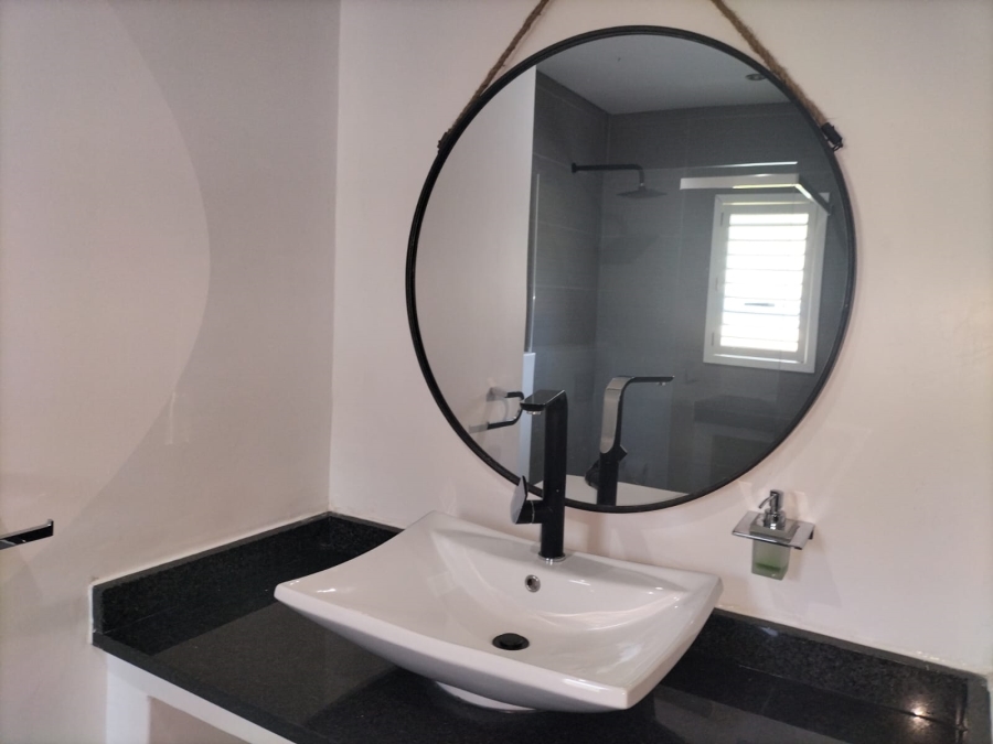 3 Bedroom Property for Sale in Willard Beach KwaZulu-Natal