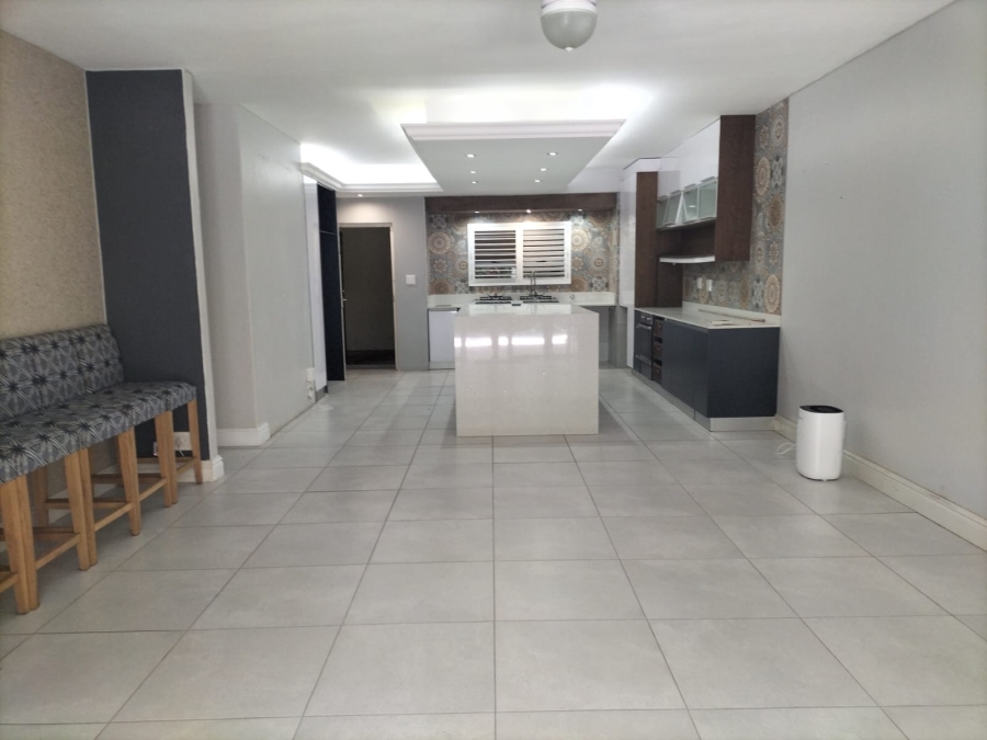 3 Bedroom Property for Sale in Willard Beach KwaZulu-Natal
