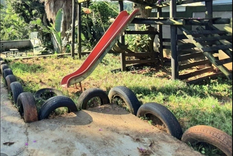 5 Bedroom Property for Sale in Amanzimtoti KwaZulu-Natal