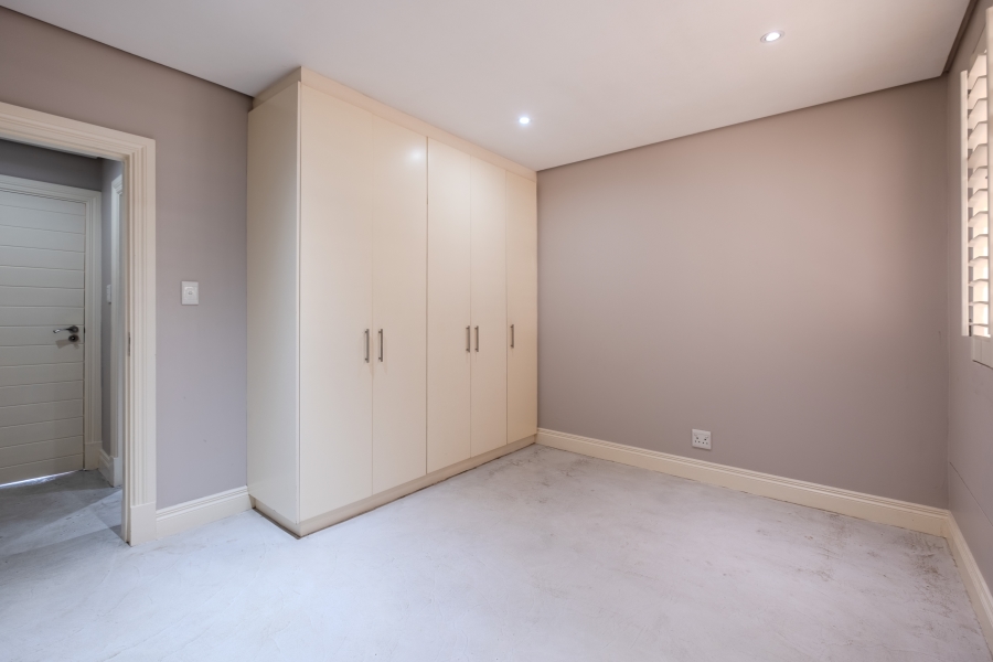 To Let 2 Bedroom Property for Rent in New Town Centre KwaZulu-Natal