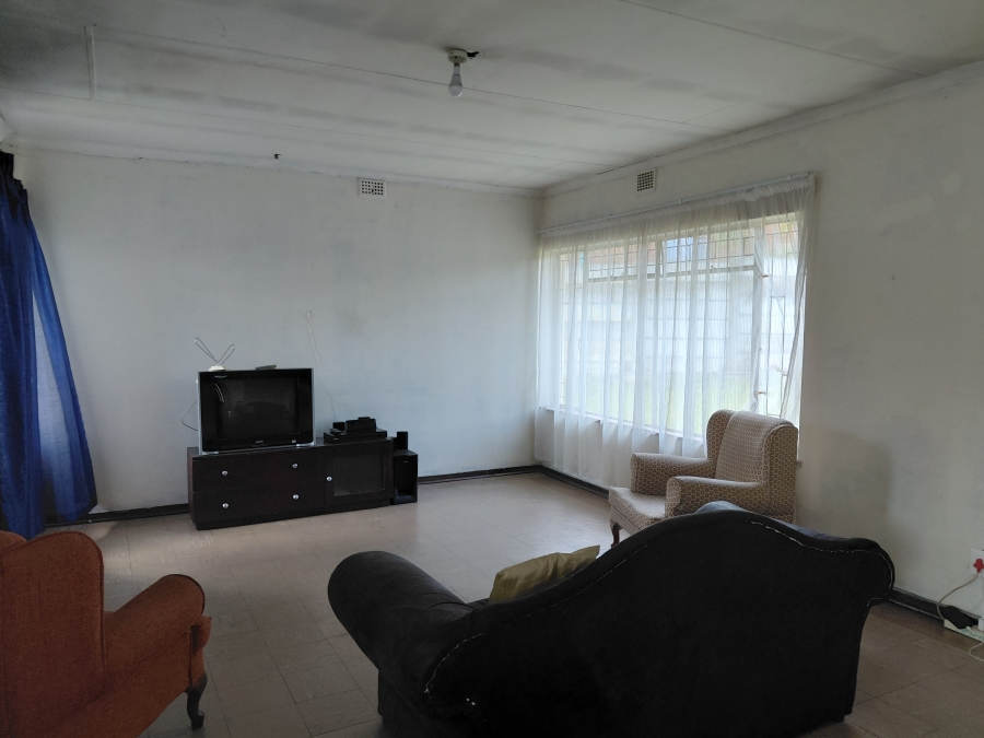 3 Bedroom Property for Sale in Amiel Park KwaZulu-Natal