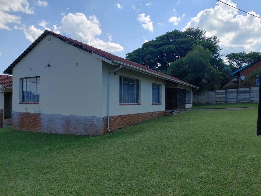 3 Bedroom Property for Sale in Amiel Park KwaZulu-Natal