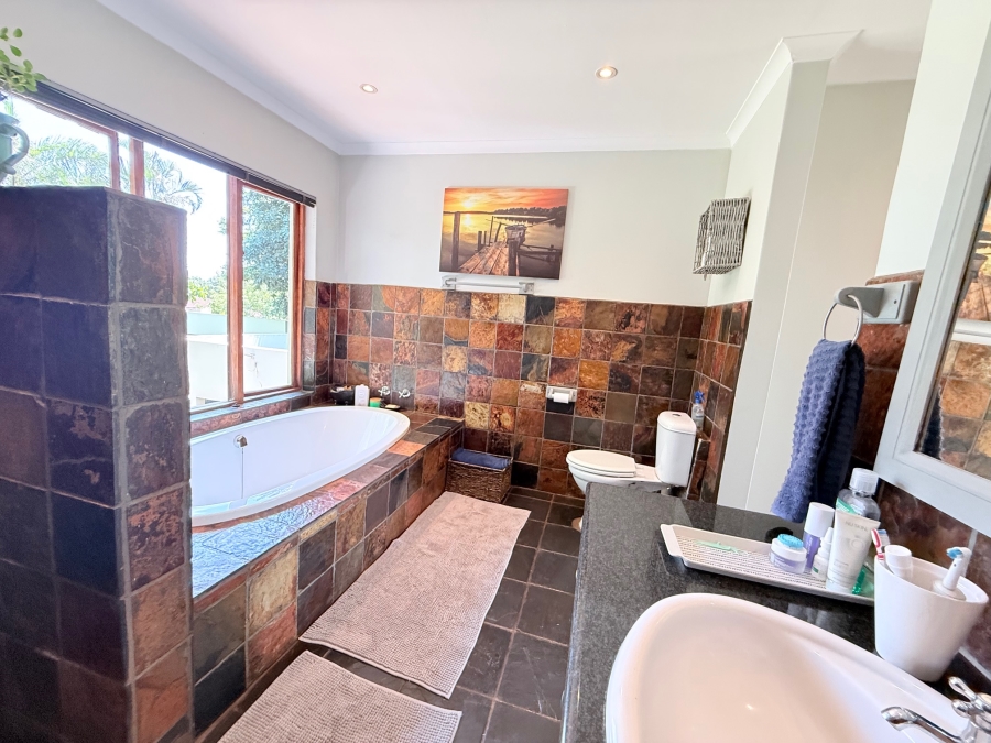 4 Bedroom Property for Sale in Mtunzini KwaZulu-Natal