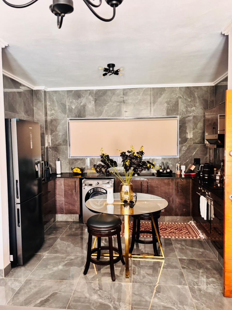 2 Bedroom Property for Sale in Palm Lakes Estate KwaZulu-Natal