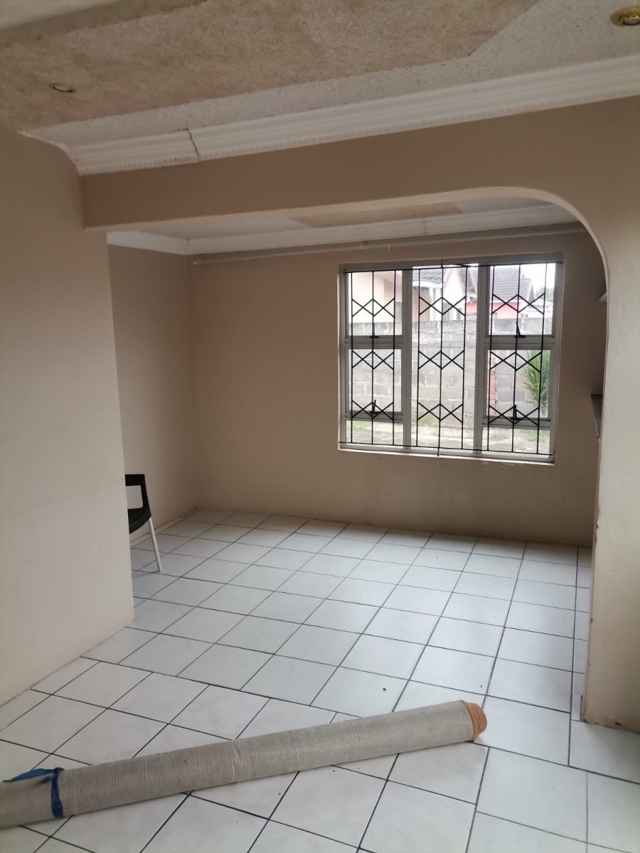 4 Bedroom Property for Sale in Honeydale KwaZulu-Natal