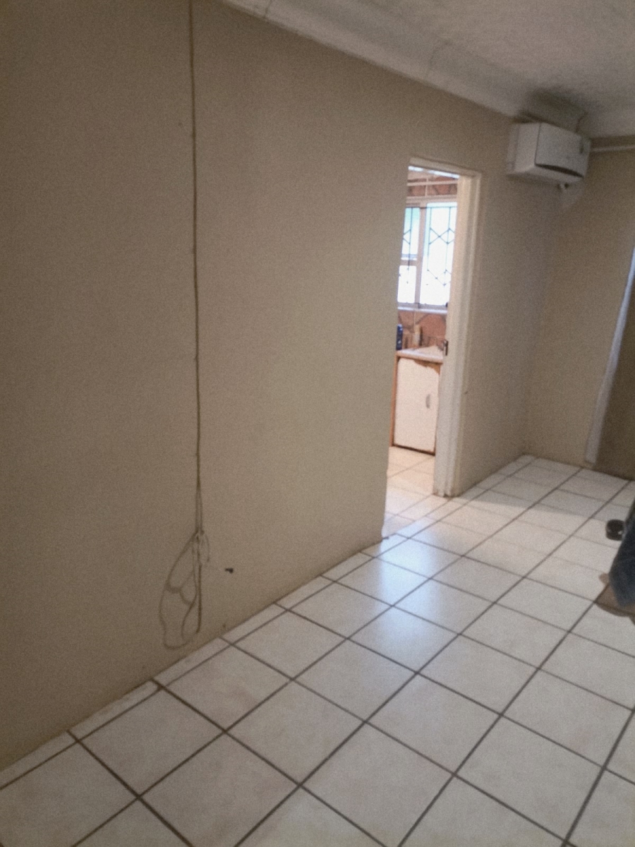 4 Bedroom Property for Sale in Honeydale KwaZulu-Natal