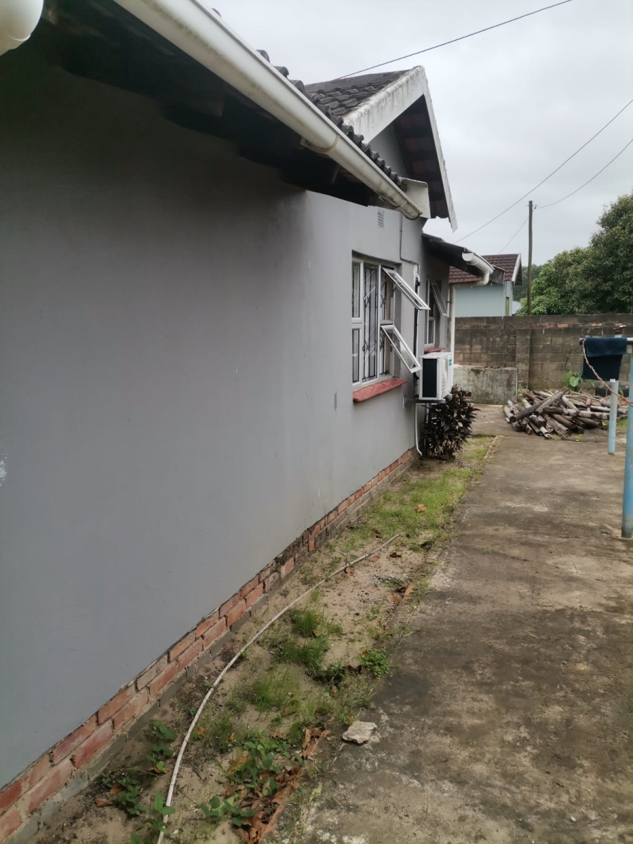 4 Bedroom Property for Sale in Honeydale KwaZulu-Natal